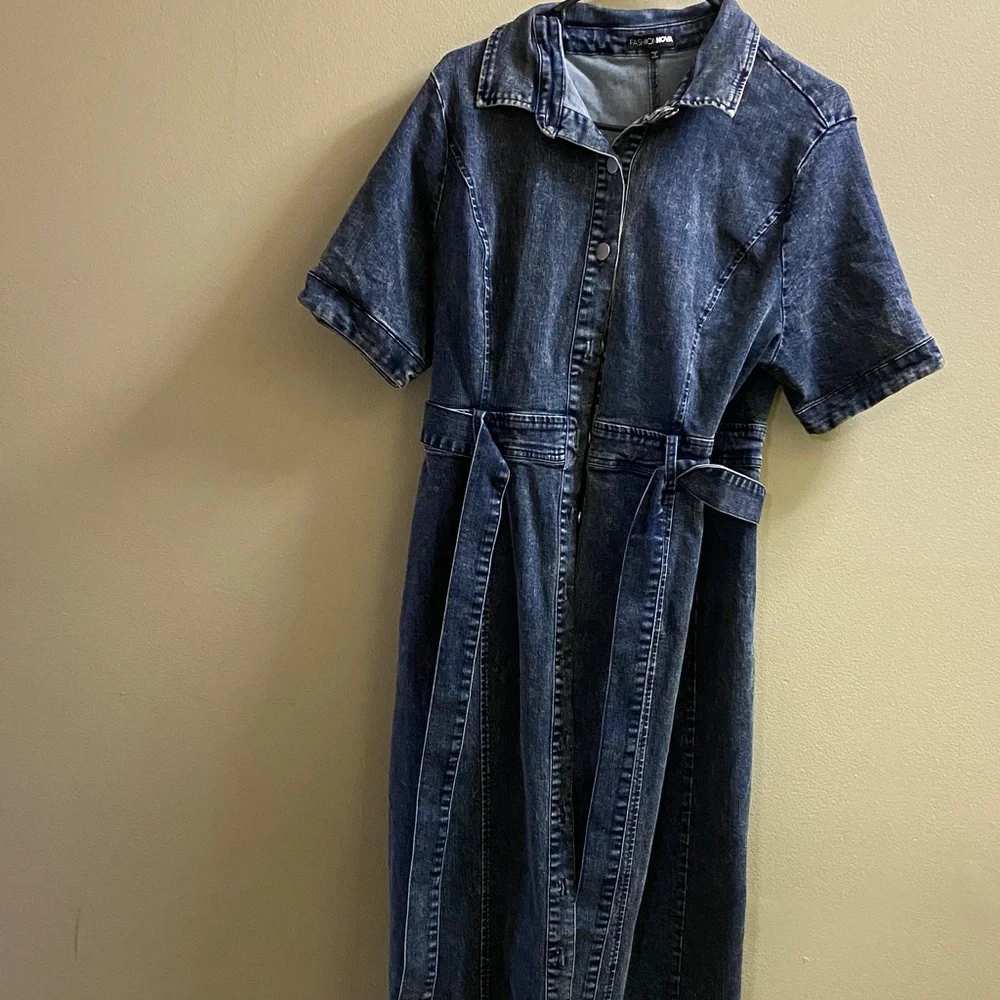 Fashion Nova Denim Blue Dress - Picture 4 of 7